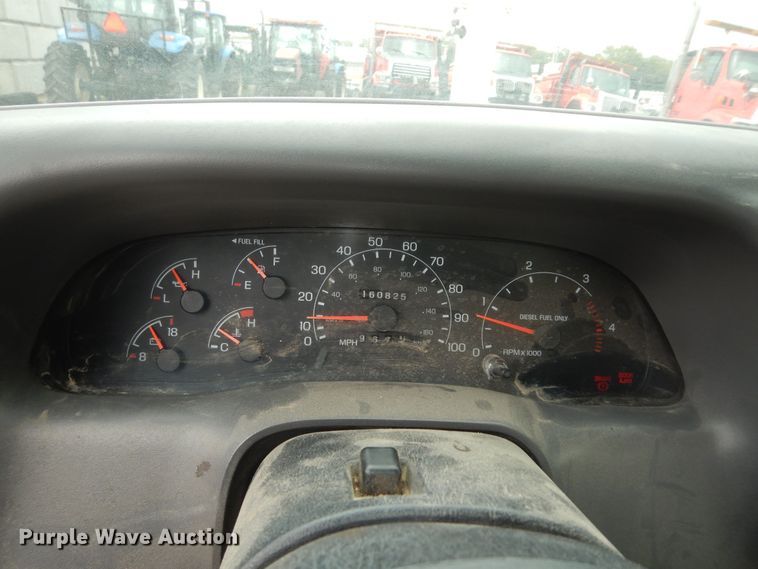 image for item DM3160 2000 Ford F550 Super Duty XL  drilling rig truck