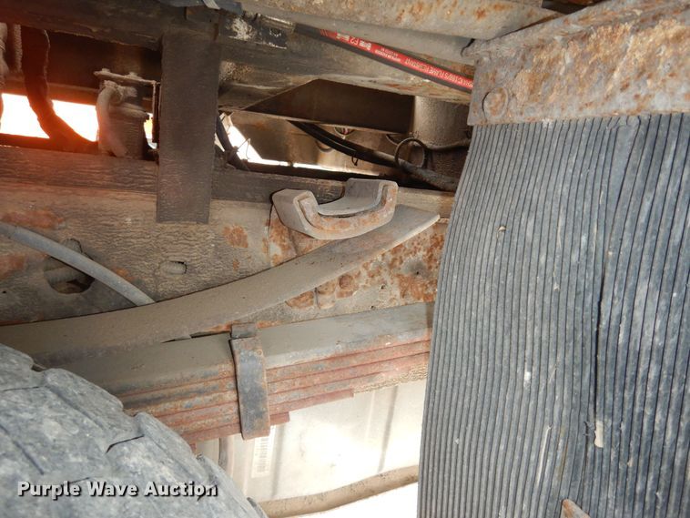 image for item DM3160 2000 Ford F550 Super Duty XL  drilling rig truck