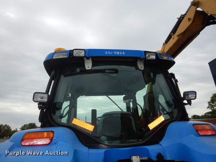 image for item DM3166 2004 New Holland TS115A  tractor