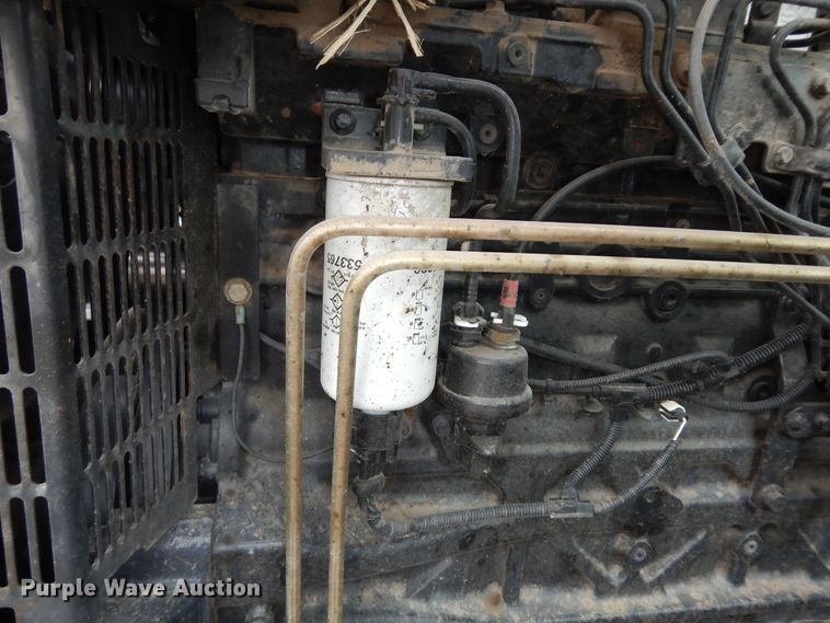 image for item DM3166 2004 New Holland TS115A  tractor