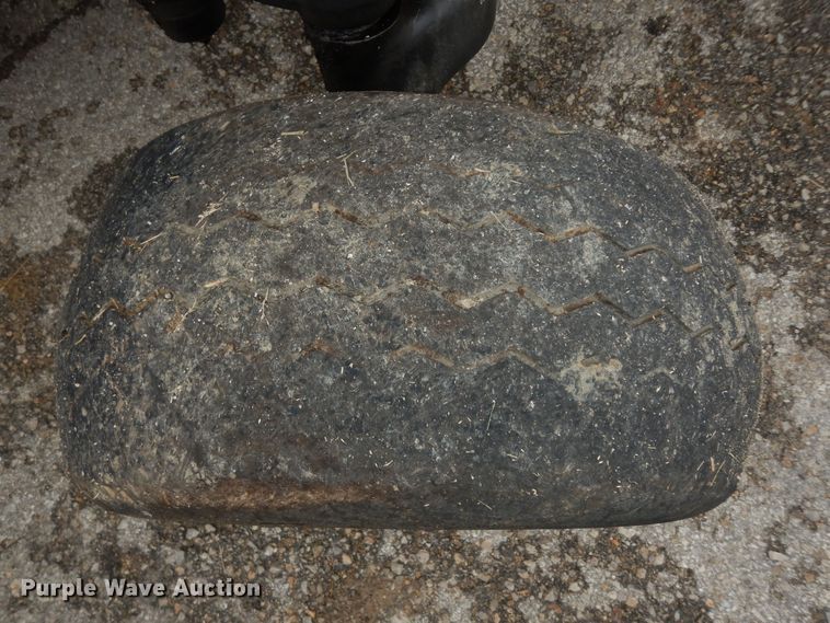 image for item DM3166 2004 New Holland TS115A  tractor