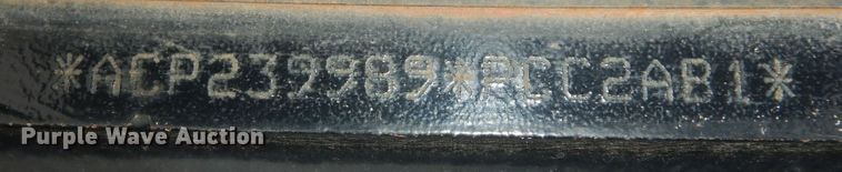 image for item DM3166 2004 New Holland TS115A  tractor