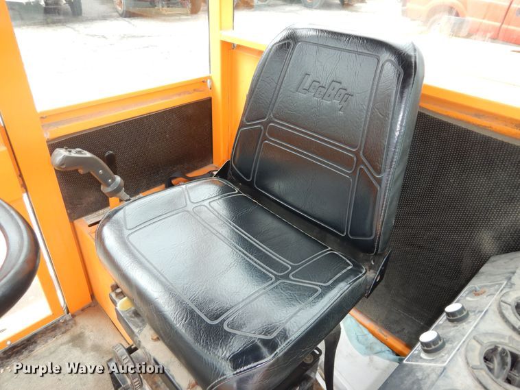 image for item DM3167 2007 Rosco 4830 Sweeper Pro  broom