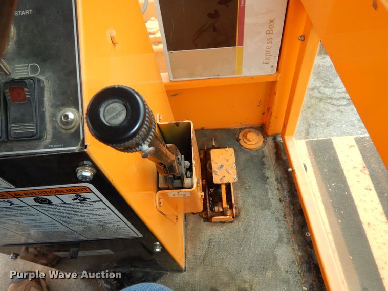 image for item DM3167 2007 Rosco 4830 Sweeper Pro  broom