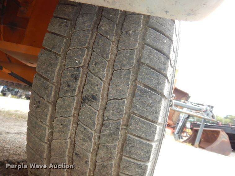 image for item DM3167 2007 Rosco 4830 Sweeper Pro  broom