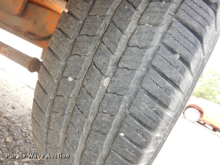 image for item DM3167 2007 Rosco 4830 Sweeper Pro  broom