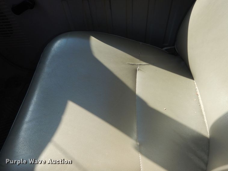 image for item DM3173 2008 Ford F250 Super Duty XL  pickup truck