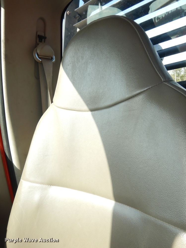 image for item DM3173 2008 Ford F250 Super Duty XL  pickup truck