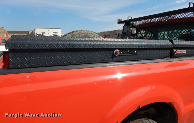 image for item DM3174 2010 Ford F250 Super Duty XL  pickup truck