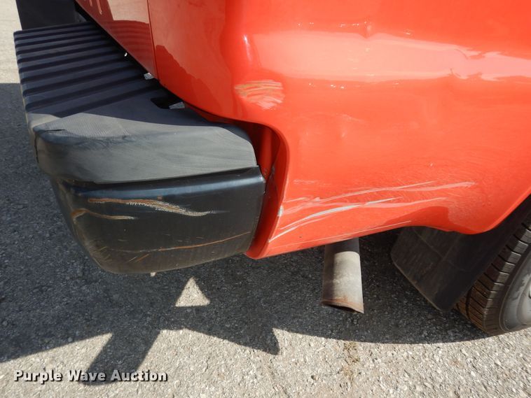 image for item DM3174 2010 Ford F250 Super Duty XL  pickup truck