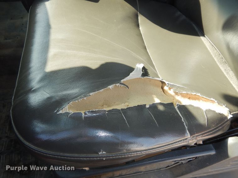 image for item DM3174 2010 Ford F250 Super Duty XL  pickup truck