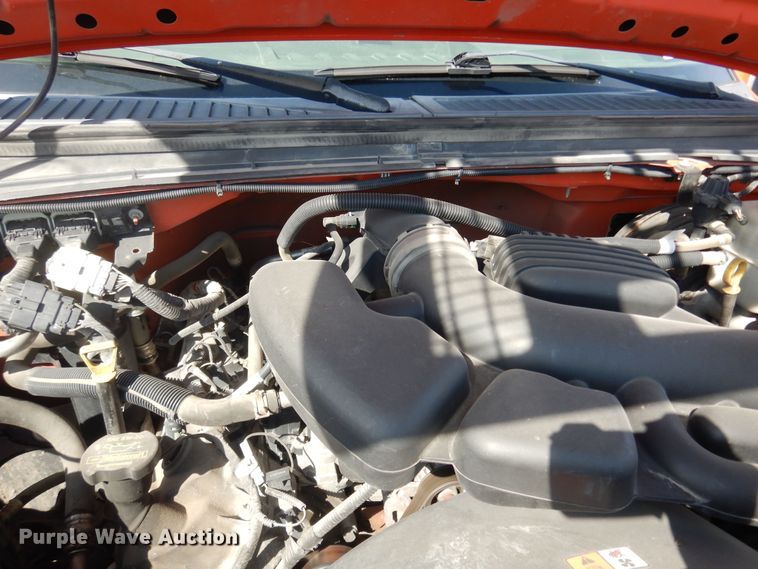 image for item DM3174 2010 Ford F250 Super Duty XL  pickup truck