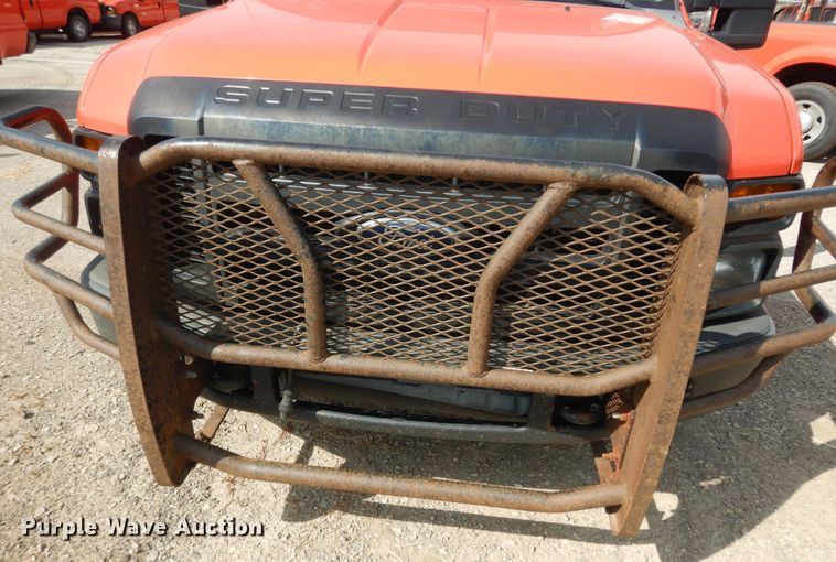 image for item DM3175 2008 Ford F250 Super Duty XL  pickup truck