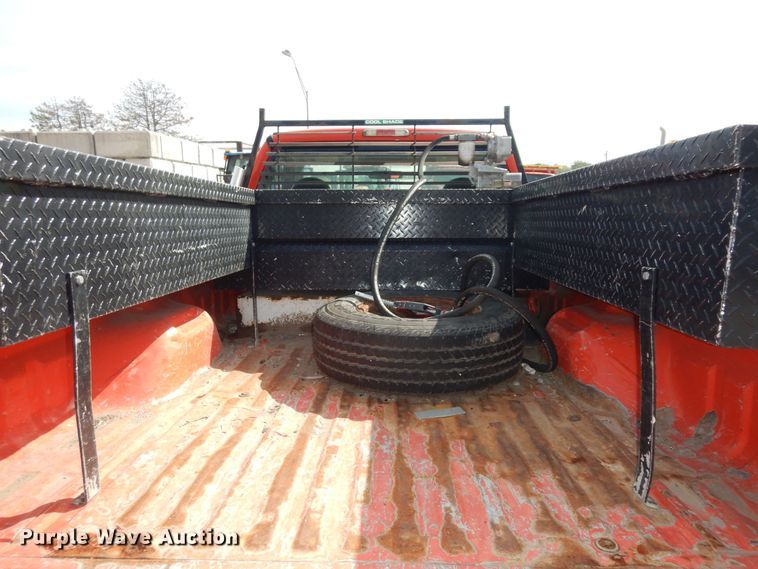 image for item DM3175 2008 Ford F250 Super Duty XL  pickup truck