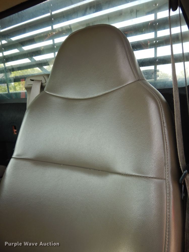 image for item DM3175 2008 Ford F250 Super Duty XL  pickup truck