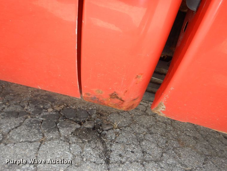 image for item DM3182 2011 Ford F250 Super Duty XL  pickup truck