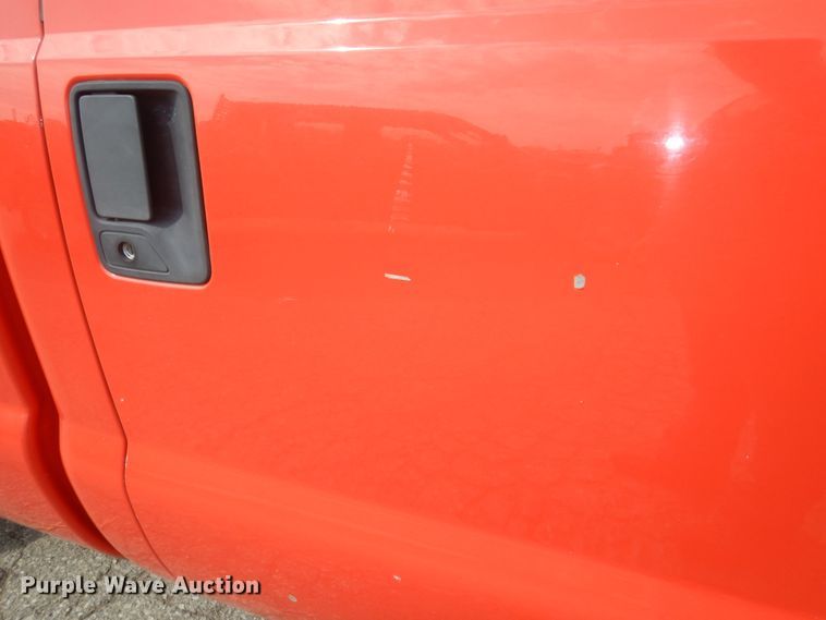 image for item DM3182 2011 Ford F250 Super Duty XL  pickup truck