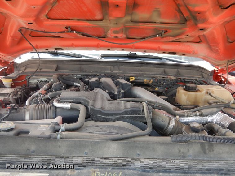 image for item DM3182 2011 Ford F250 Super Duty XL  pickup truck