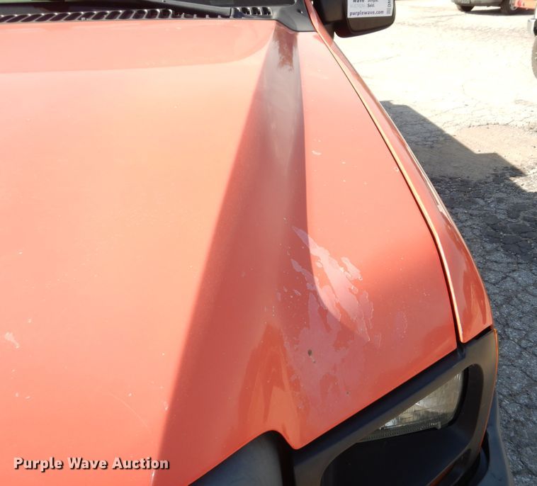 image for item DM3183 2006 Ford F250 Super Duty XL  pickup truck