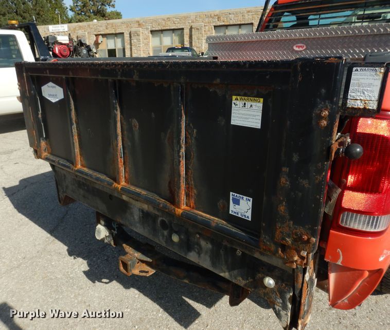 image for item DM3183 2006 Ford F250 Super Duty XL  pickup truck