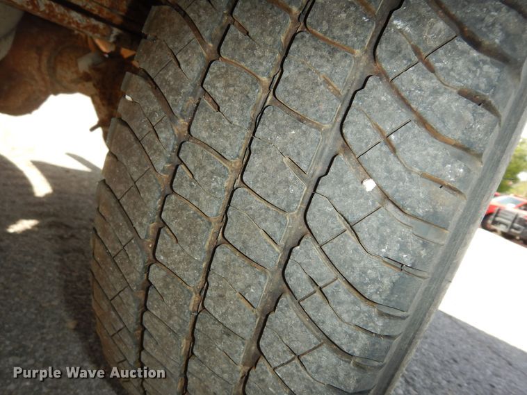 image for item DM3183 2006 Ford F250 Super Duty XL  pickup truck