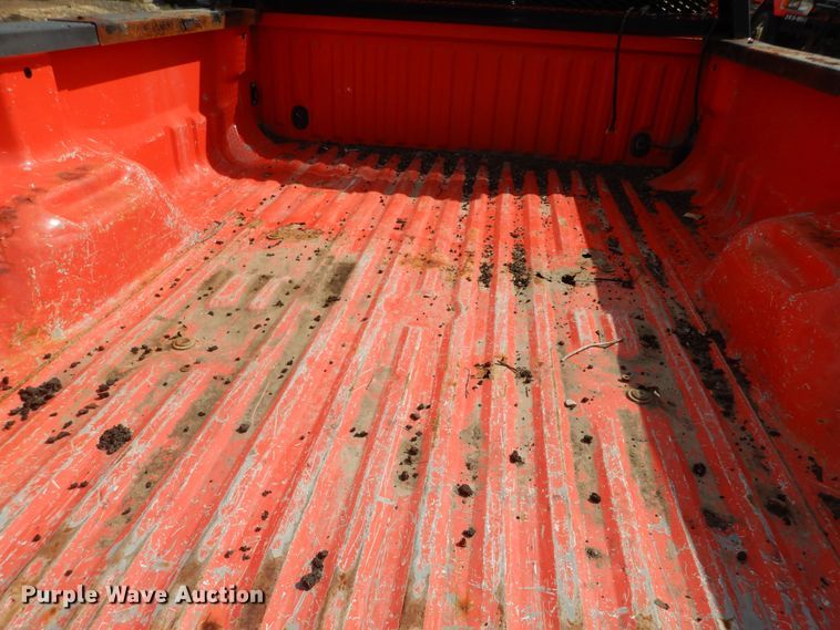 image for item DM3184 2011 Ford F250 Super Duty XL  pickup truck