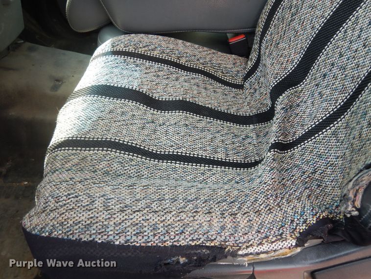 image for item DM3184 2011 Ford F250 Super Duty XL  pickup truck