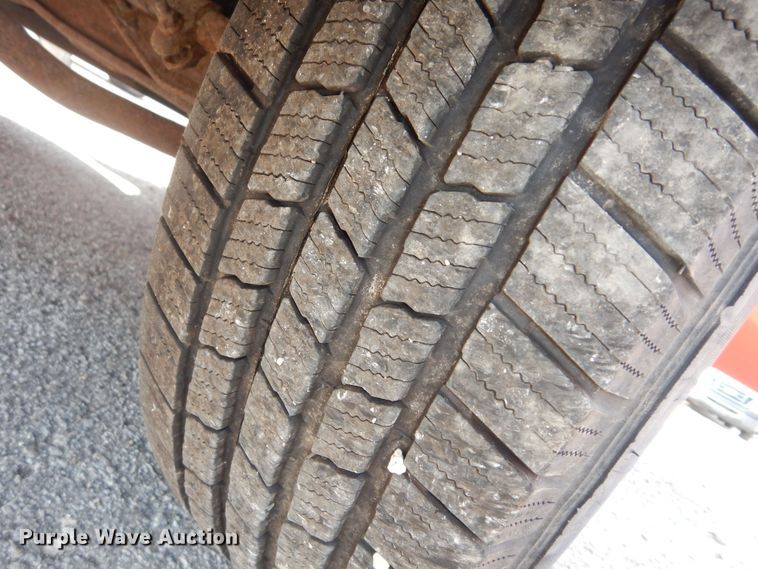 image for item DM3184 2011 Ford F250 Super Duty XL  pickup truck