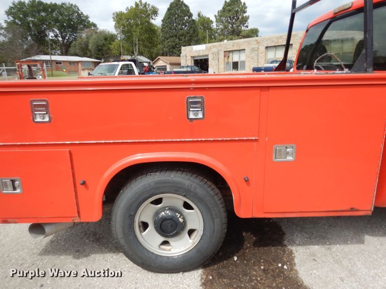 image for item DM3185 2008 Ford F250 Super Duty XL  utility bed pickup truck