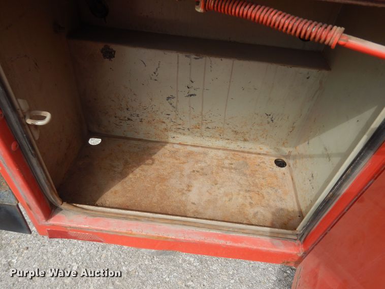 image for item DM3185 2008 Ford F250 Super Duty XL  utility bed pickup truck