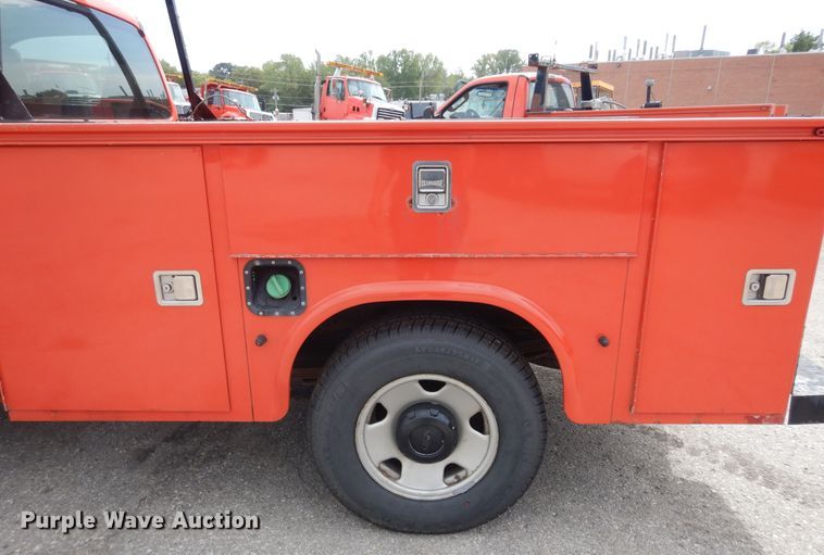 image for item DM3185 2008 Ford F250 Super Duty XL  utility bed pickup truck