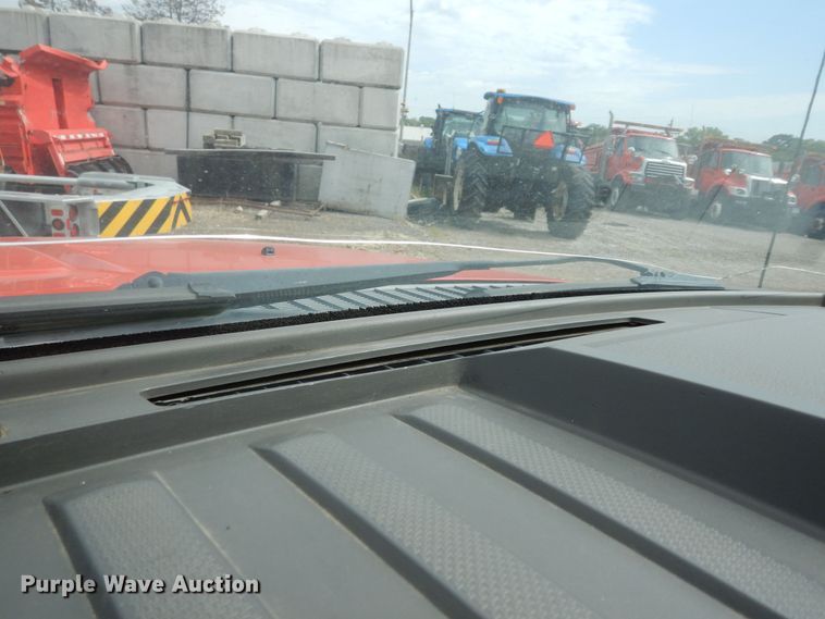 image for item DM3185 2008 Ford F250 Super Duty XL  utility bed pickup truck