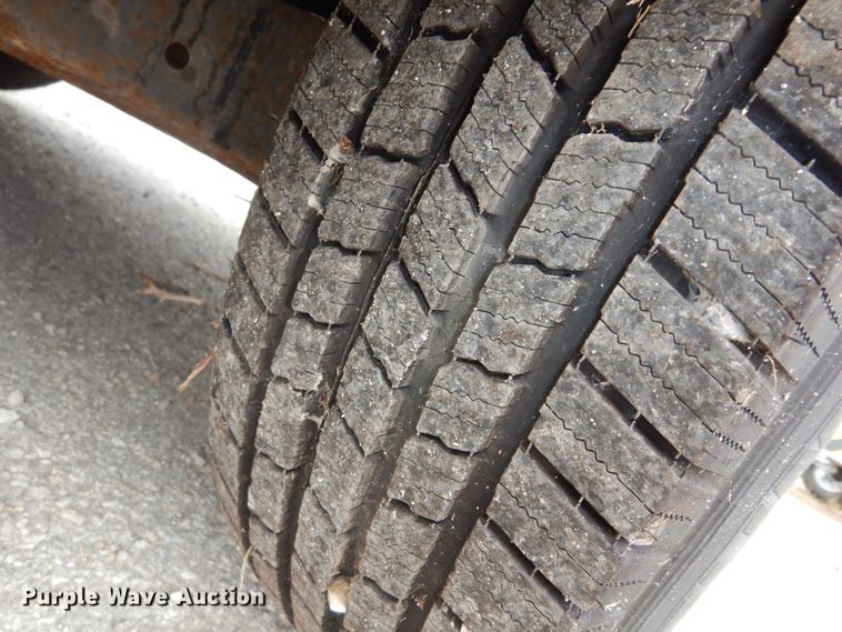 image for item DM3185 2008 Ford F250 Super Duty XL  utility bed pickup truck