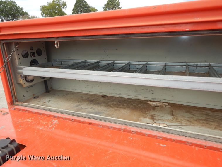 image for item DM3186 2010 Ford F250 Super Duty XL  utility bed pickup truck