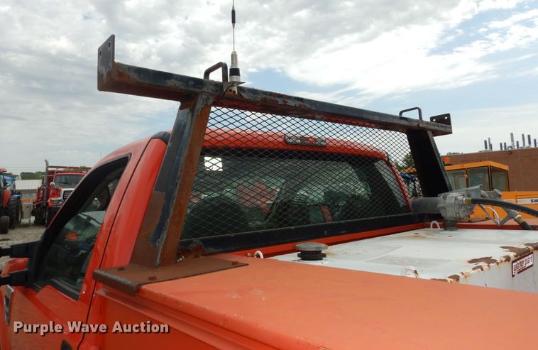 image for item DM3186 2010 Ford F250 Super Duty XL  utility bed pickup truck