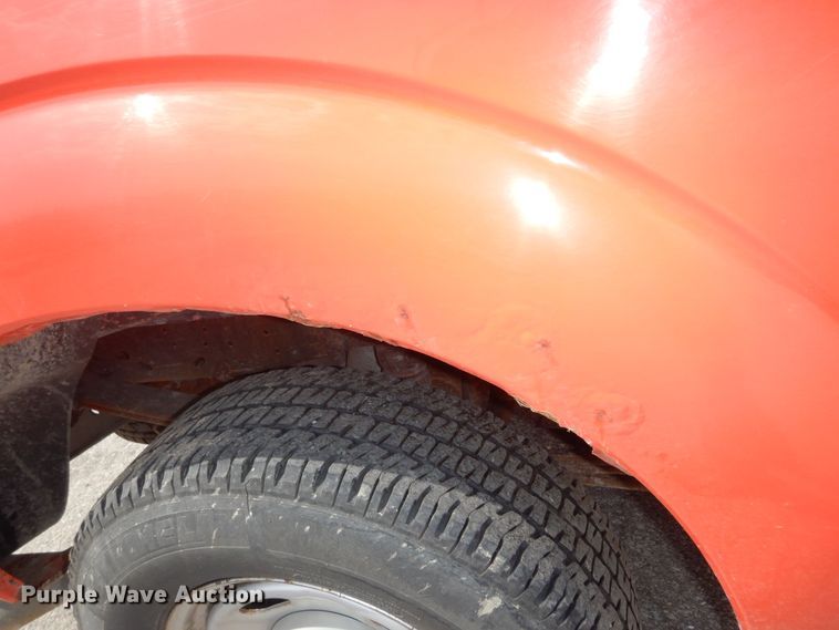 image for item DM3187 2011 Ford F250 Super Duty XL  pickup truck