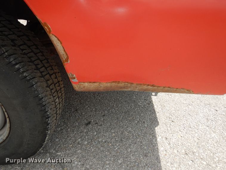 image for item DM3187 2011 Ford F250 Super Duty XL  pickup truck