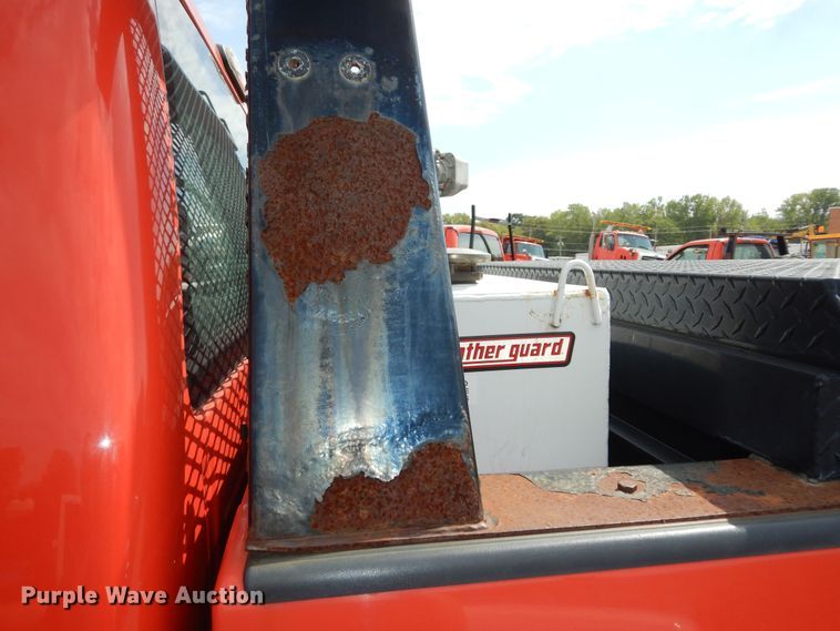 image for item DM3187 2011 Ford F250 Super Duty XL  pickup truck