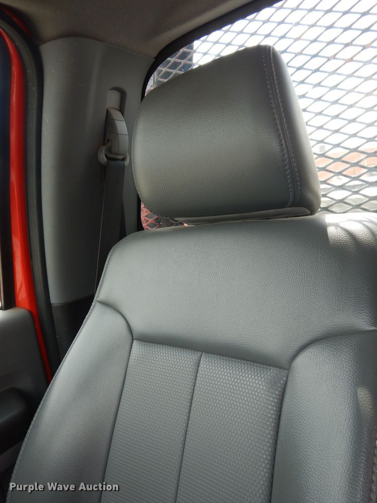 image for item DM3187 2011 Ford F250 Super Duty XL  pickup truck