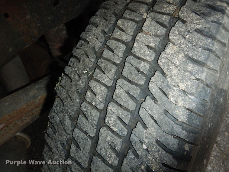 image for item DM3187 2011 Ford F250 Super Duty XL  pickup truck