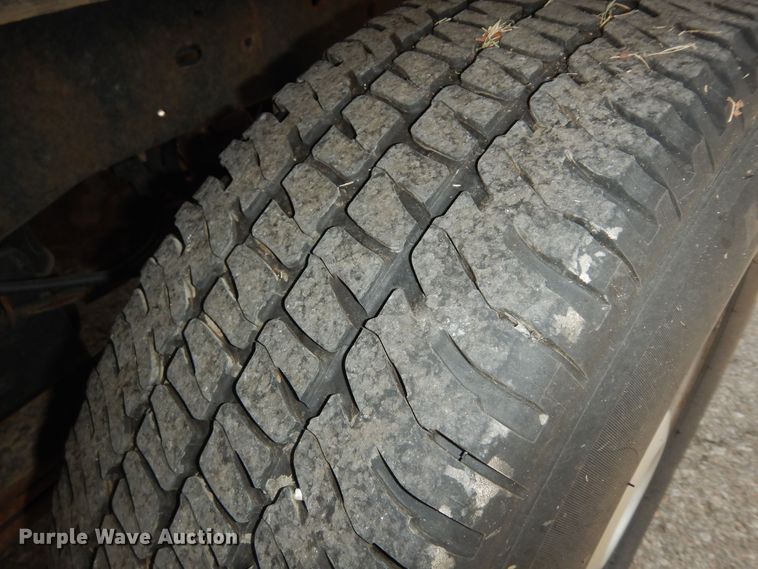 image for item DM3187 2011 Ford F250 Super Duty XL  pickup truck