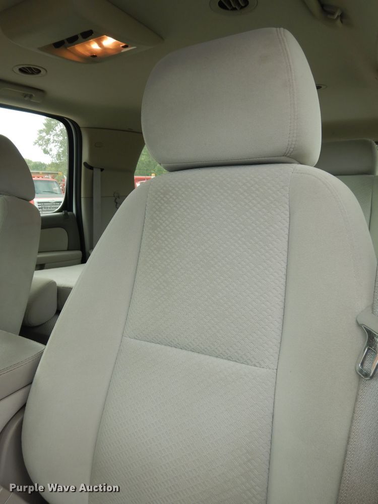 image for item DM3188 2008 Chevrolet Suburban  SUV