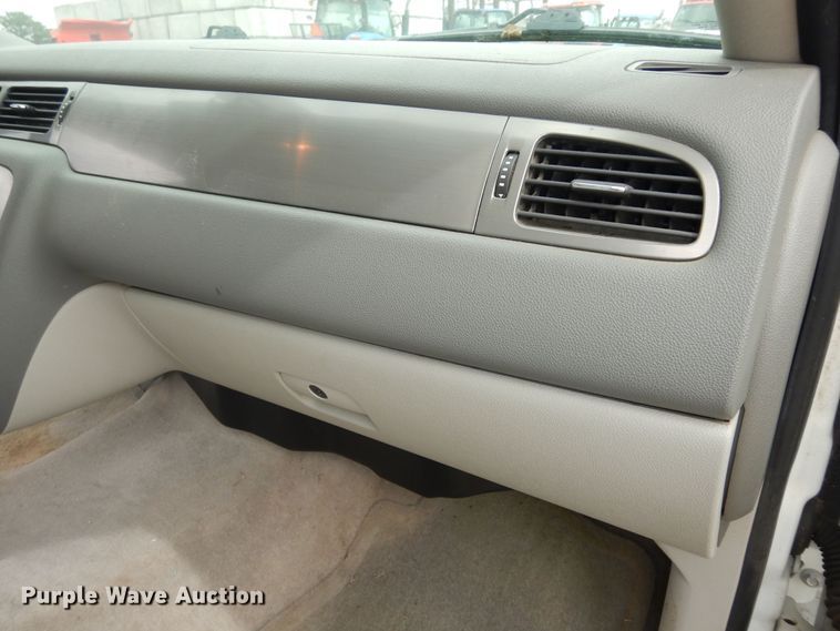 image for item DM3188 2008 Chevrolet Suburban  SUV