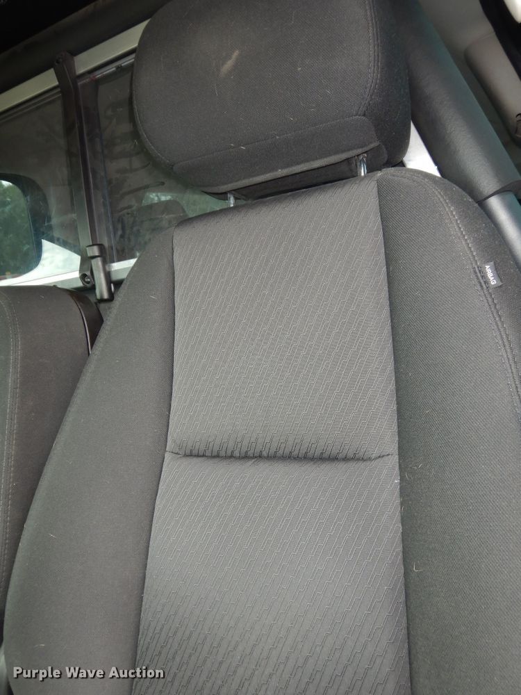 image for item DM3189 2010 Chevrolet Suburban LS  SUV