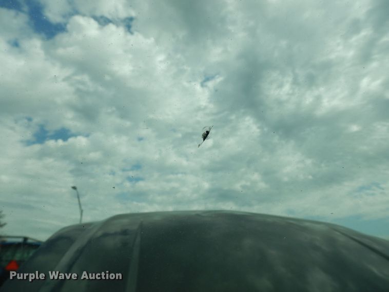 image for item DM3189 2010 Chevrolet Suburban LS  SUV