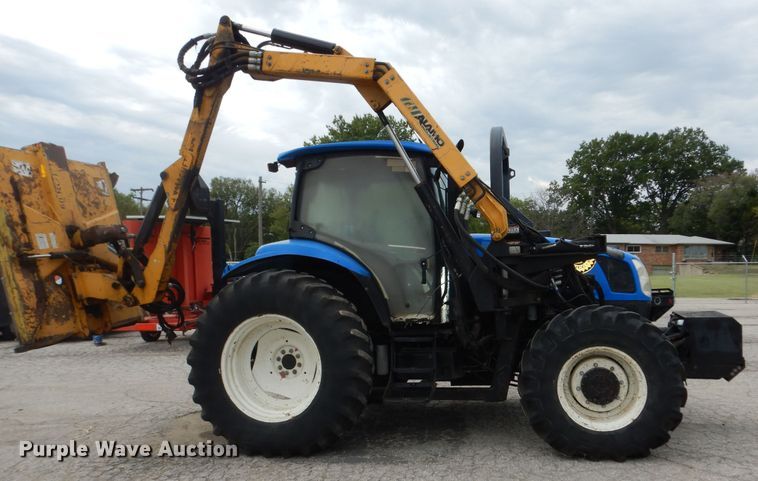 image for item DM3190 2006 New Holland TS115A  4WD tractor