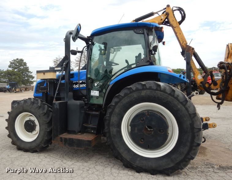 image for item DM3190 2006 New Holland TS115A  4WD tractor