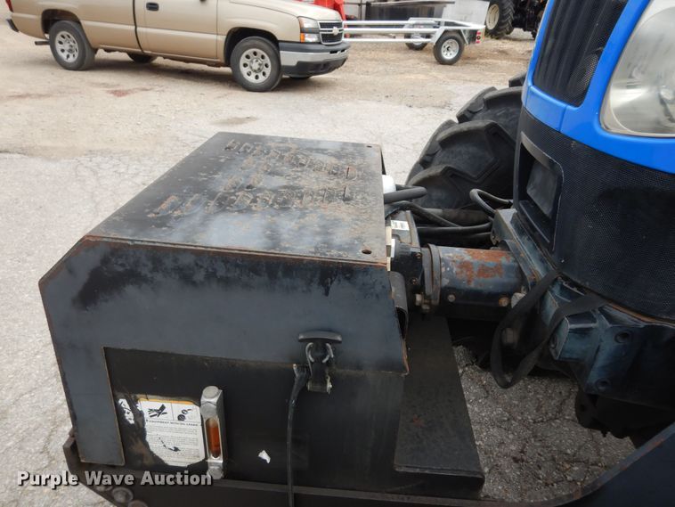 image for item DM3190 2006 New Holland TS115A  4WD tractor