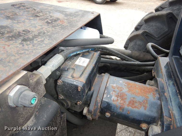 image for item DM3190 2006 New Holland TS115A  4WD tractor