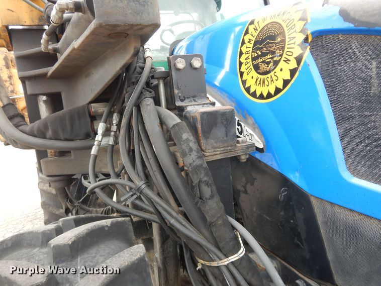 image for item DM3190 2006 New Holland TS115A  4WD tractor